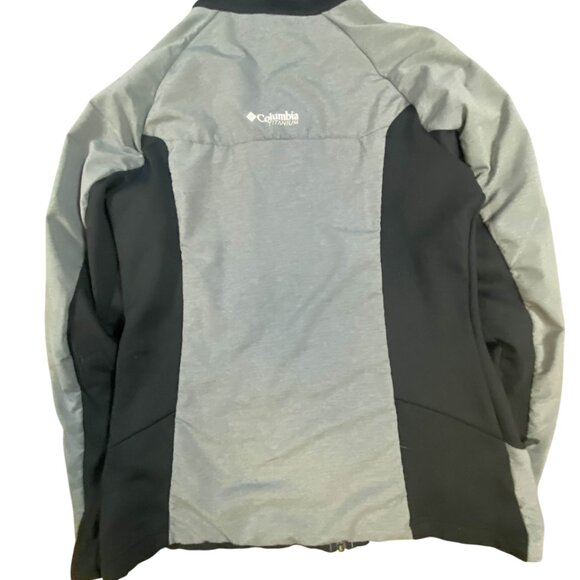 Columbia Titanium Sportwear Zip-Up – Medium - Picture 2 of 5